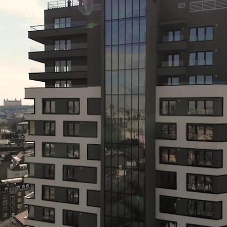2 Room Apartment, With A View Of The Castle 브라티슬라바 외부 사진