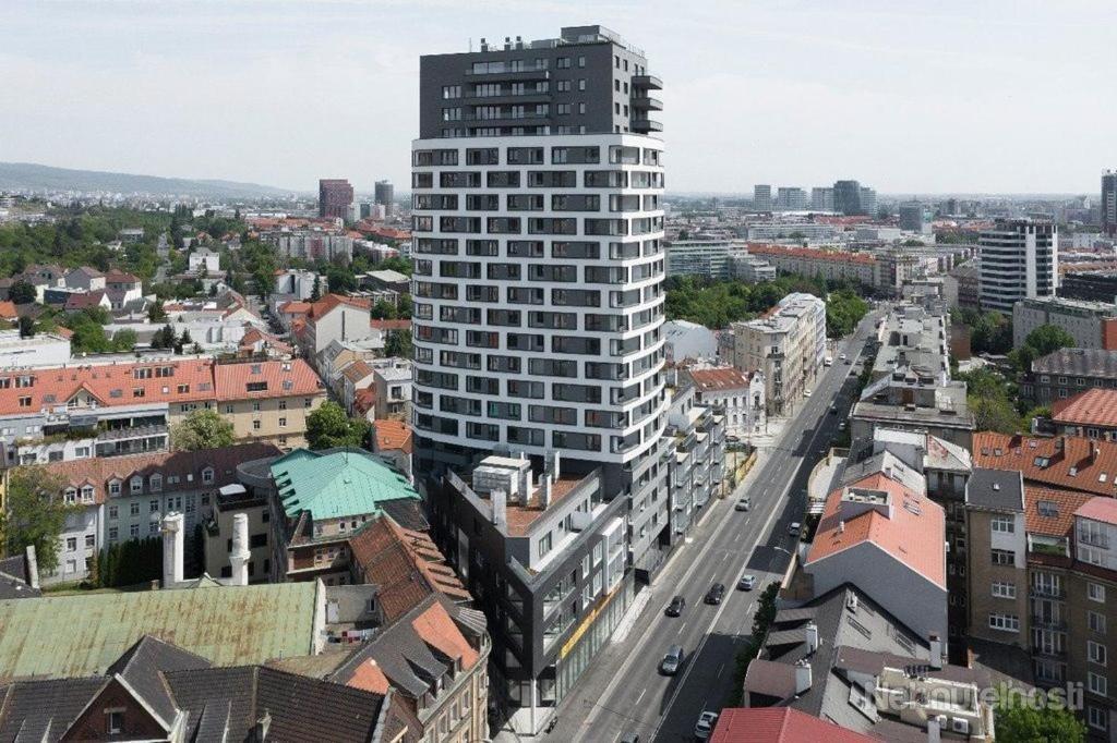 2 Room Apartment, With A View Of The Castle 브라티슬라바 외부 사진